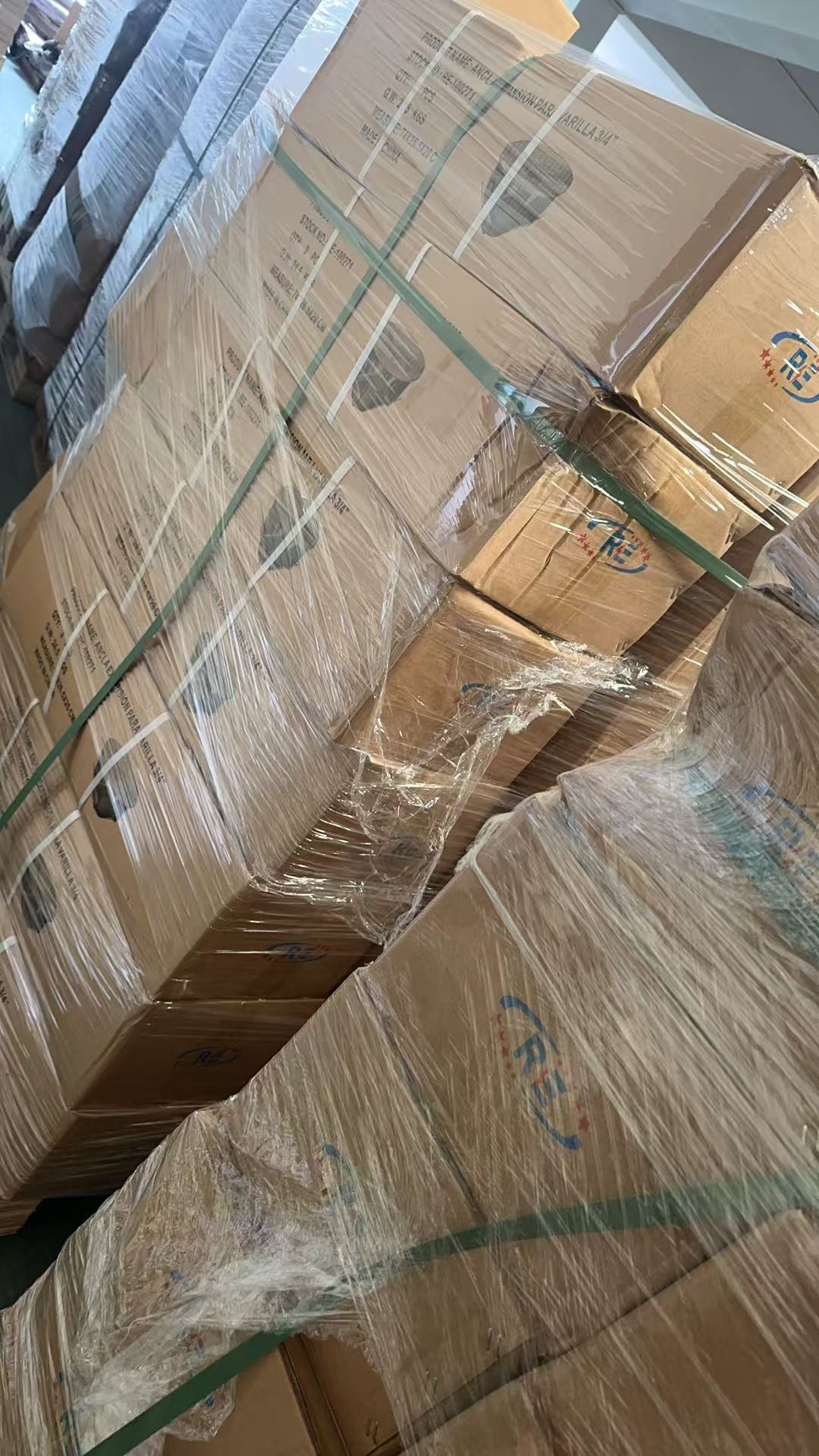 ec1b95cd58d32efa33605f88fcbbf41